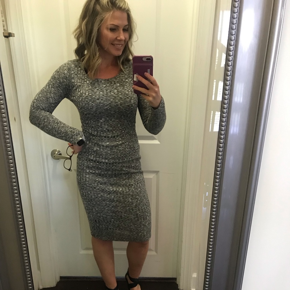 Long sleeve fitted dress